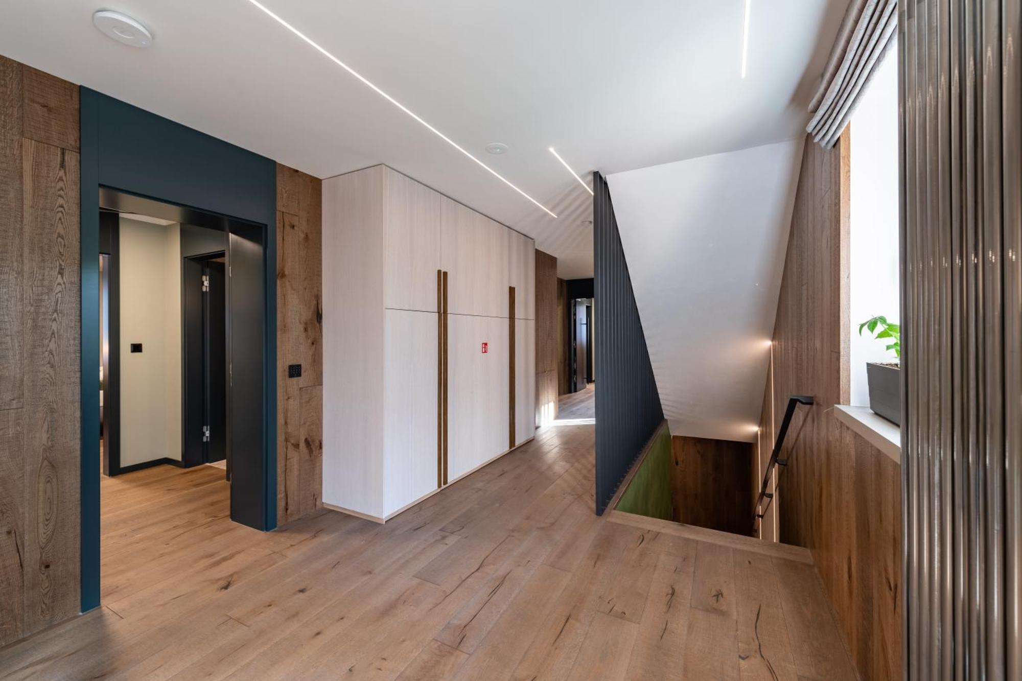 - D9 Guest house *