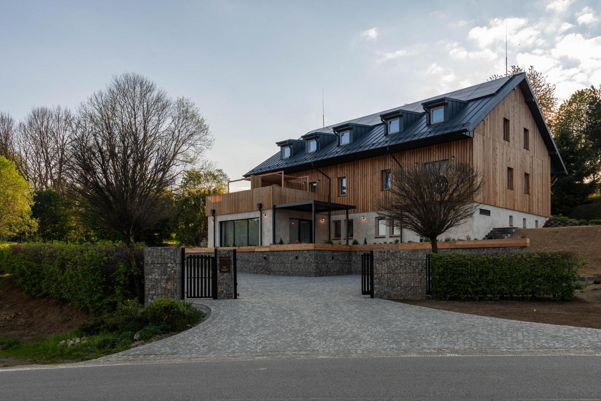 Guest house - D9 Zelnava